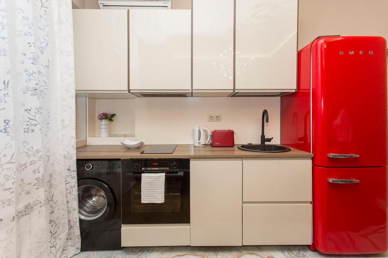 Elegant 2Bdr Apartment With A Balcony ソフィア エクステリア 写真