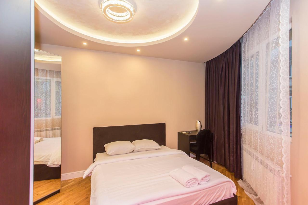 Elegant 2Bdr Apartment With A Balcony ソフィア エクステリア 写真
