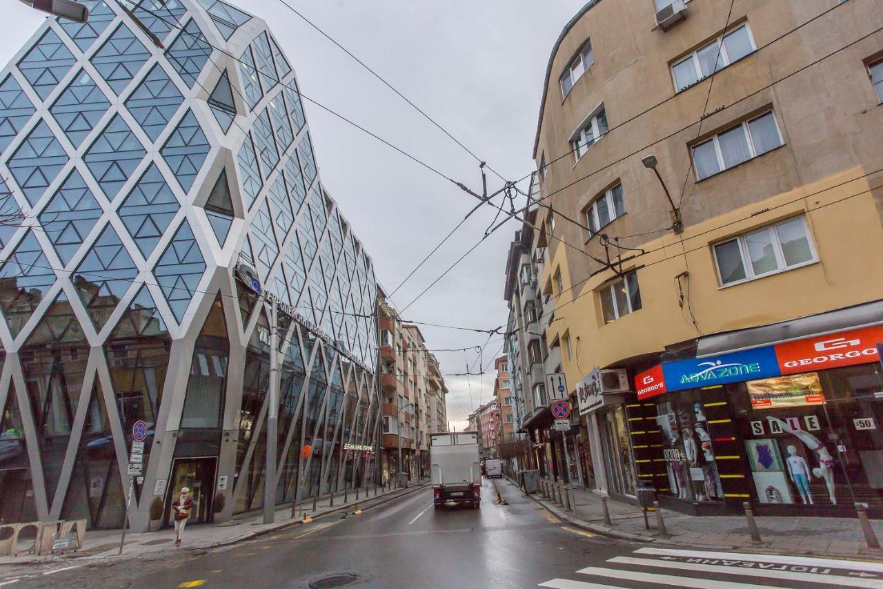 Elegant 2Bdr Apartment With A Balcony ソフィア エクステリア 写真